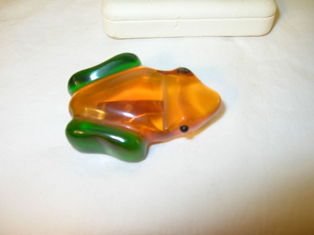 Vintage Brooch Lucite "Frog" Green & Amber Vintage Brooch Lucite "Frog" Green & Amber