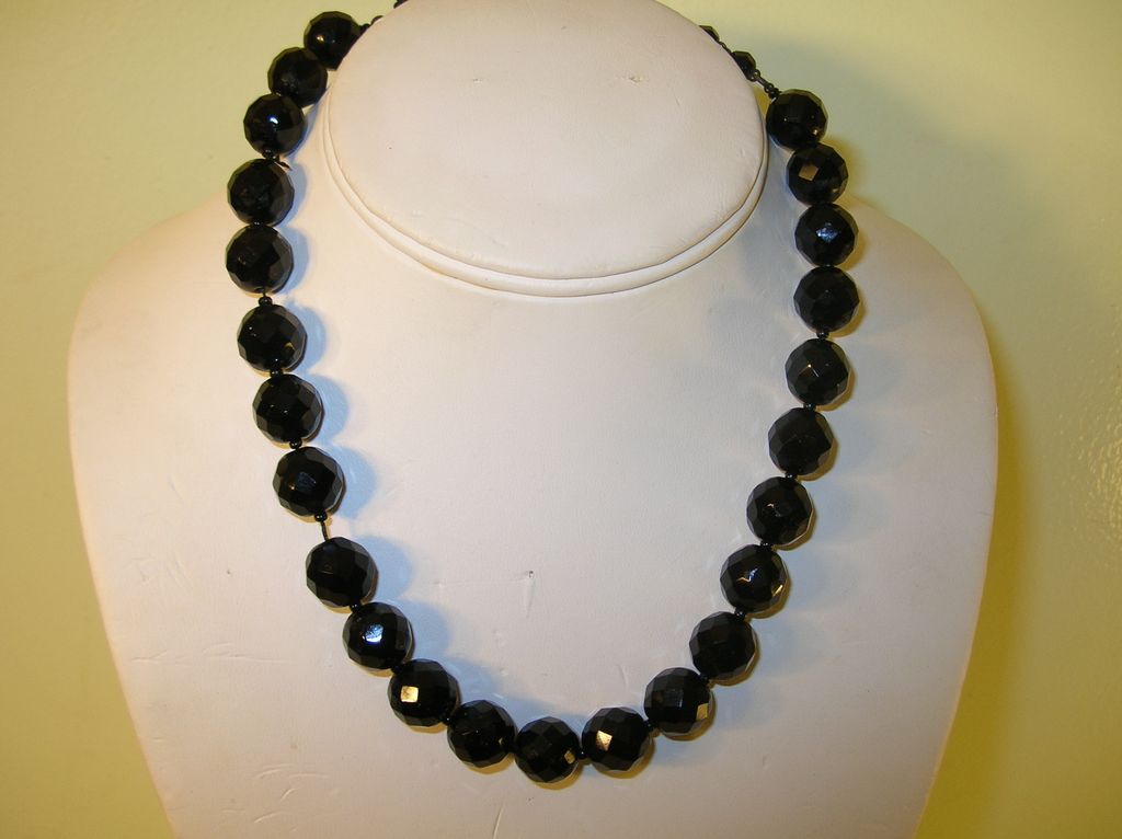 Vintage "Miriam Haskell" Necklace Black Swarovski Crystal Vintage "Miriam Haskell" Necklace Black Swarovski Crystal