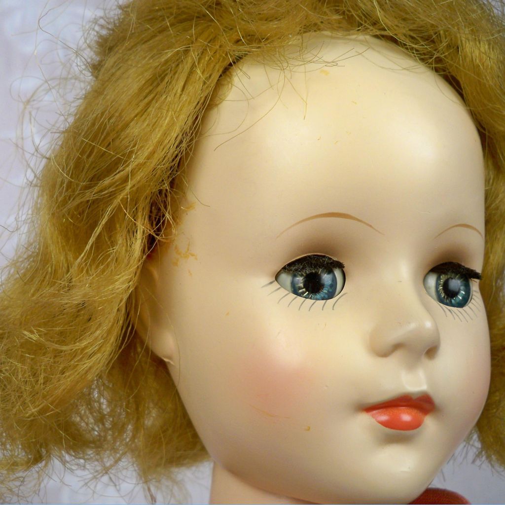 American Character Sweet Sue Walker 18 in, 17 in cousin, 4 Vintage Outfits American Character Sweet Sue Walker 18 in, 17 in cousin, 4 Vintage Outfits