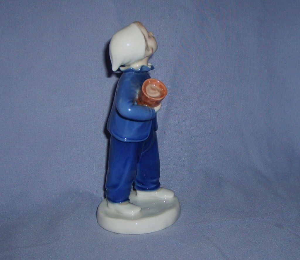 Bing & Grondahl #2251 "Who is Calling" Boy Figurine Denmark B&G Bing & Grondahl #2251 "Who is Calling" Boy Figurine Denmark B&G