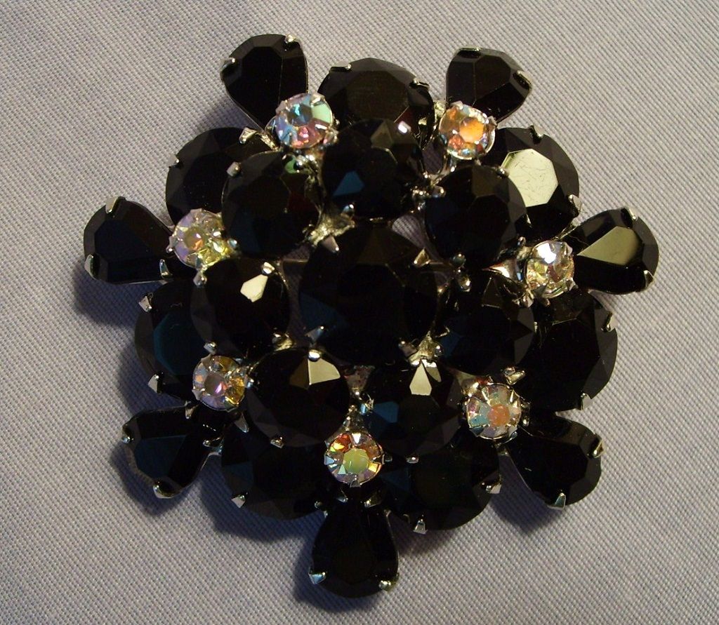 Black Glass & Clear Rhinestone Brooch Vintage Two-tier Pin Black Glass & Clear Rhinestone Brooch Vintage Two-tier Pin