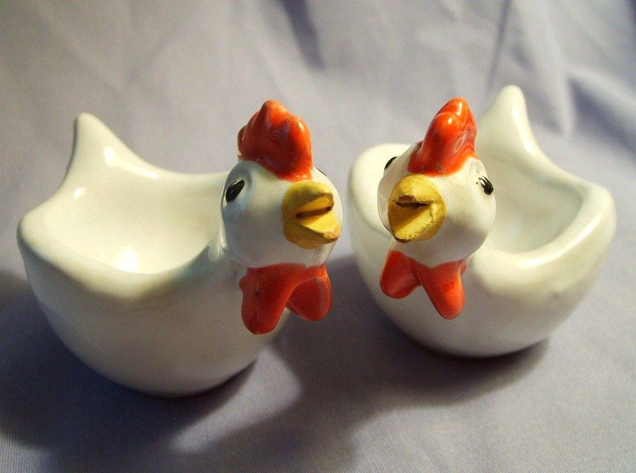 Chicken Egg Cup & Tray Breakfast Set Italian Pottery Italy Chicken Egg Cup & Tray Breakfast Set Italian Pottery Italy