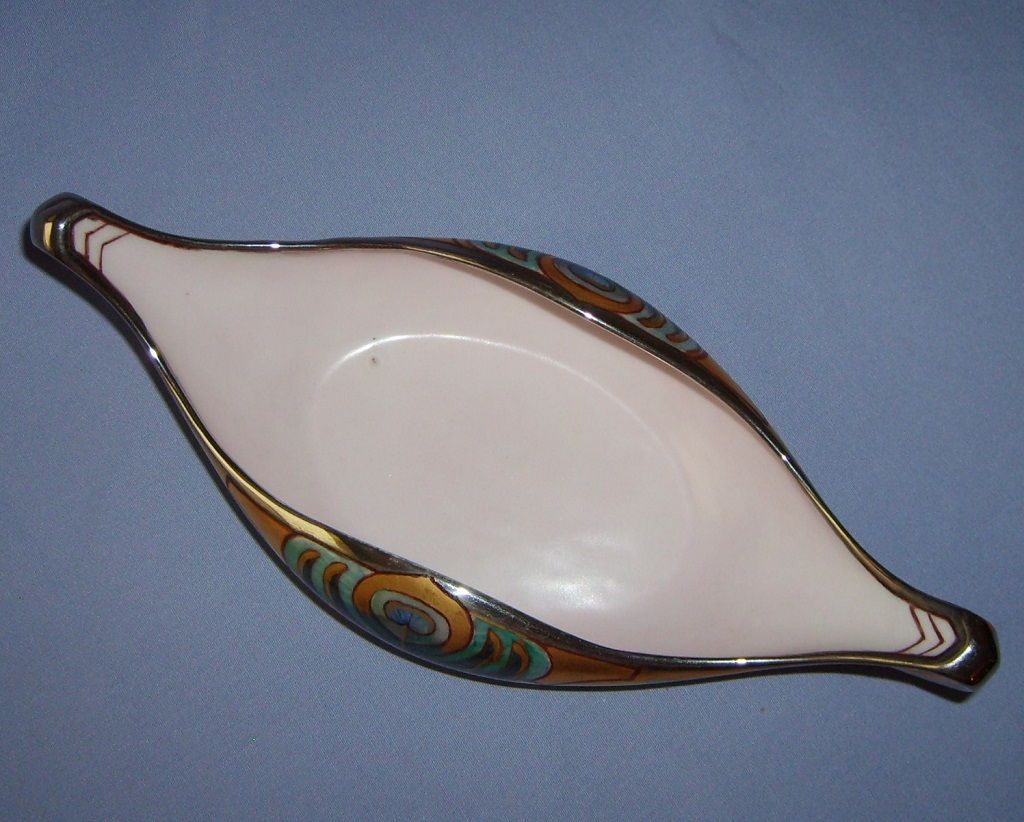 T&V Limoges Luster Bowl Handpainted France Artist Signed Warren T&V Limoges Luster Bowl Handpainted France Artist Signed Warren