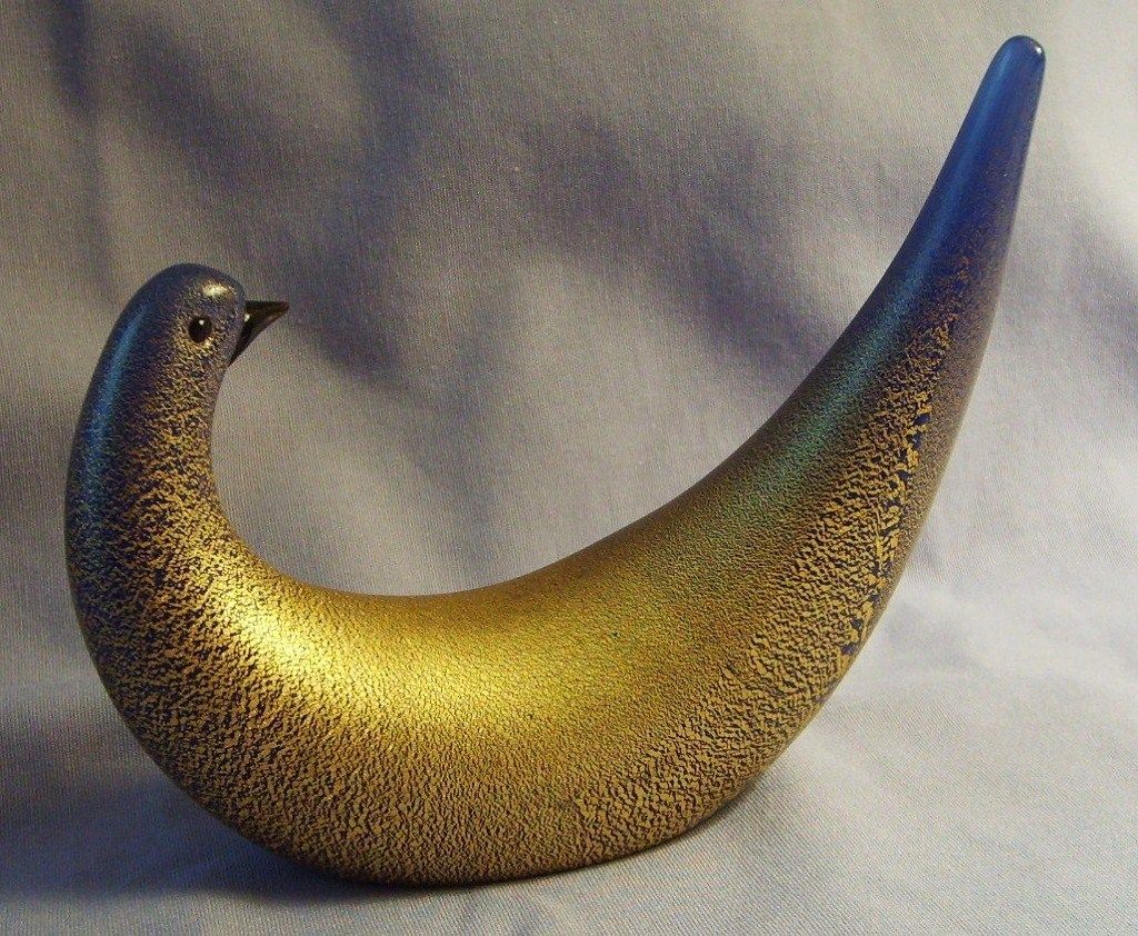 Aureliano Toso Murano Glass Bird Cobalt Blue Aventurine Vetreria Dove Aureliano Toso Murano Glass Bird Cobalt Blue Aventurine Vetreria Dove