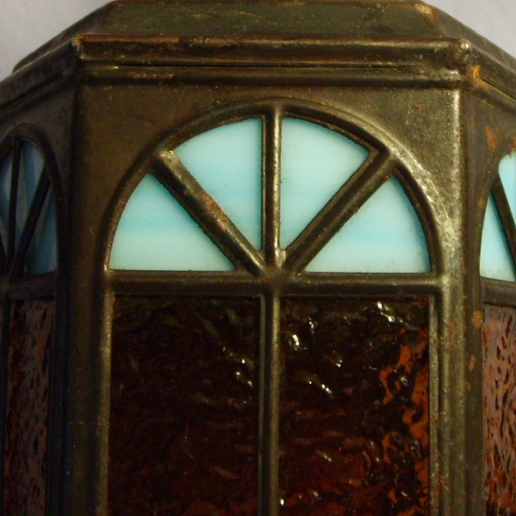 Antique Arts & Crafts Pair Hanging Lamps Slag Glass Petit Antique Arts & Crafts Pair Hanging Lamps Slag Glass Petit