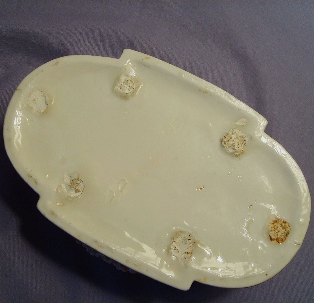 Exquisite Antique Porcelain Dresser Box Casket Bocage Garland Exquisite Antique Porcelain Dresser Box Casket Bocage Garland