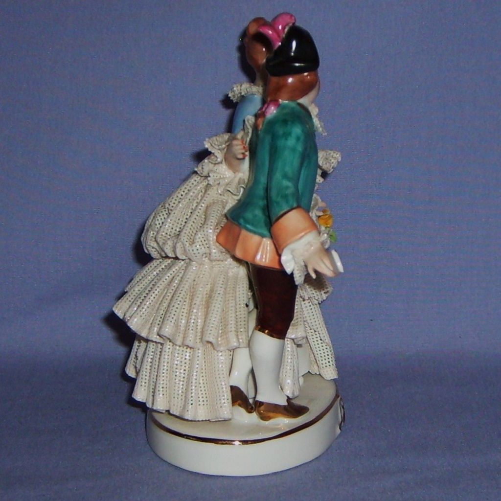 Gerold & Co. Tettau Bavaria Porcelain Figurine Lace Germany Gerold & Co. Tettau Bavaria Porcelain Figurine Lace Germany
