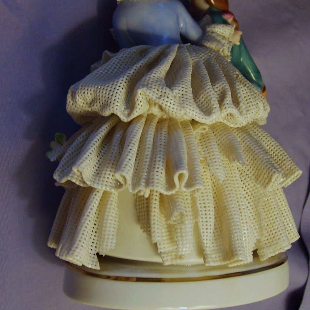 Gerold & Co. Tettau Bavaria Porcelain Figurine Lace Germany Gerold & Co. Tettau Bavaria Porcelain Figurine Lace Germany