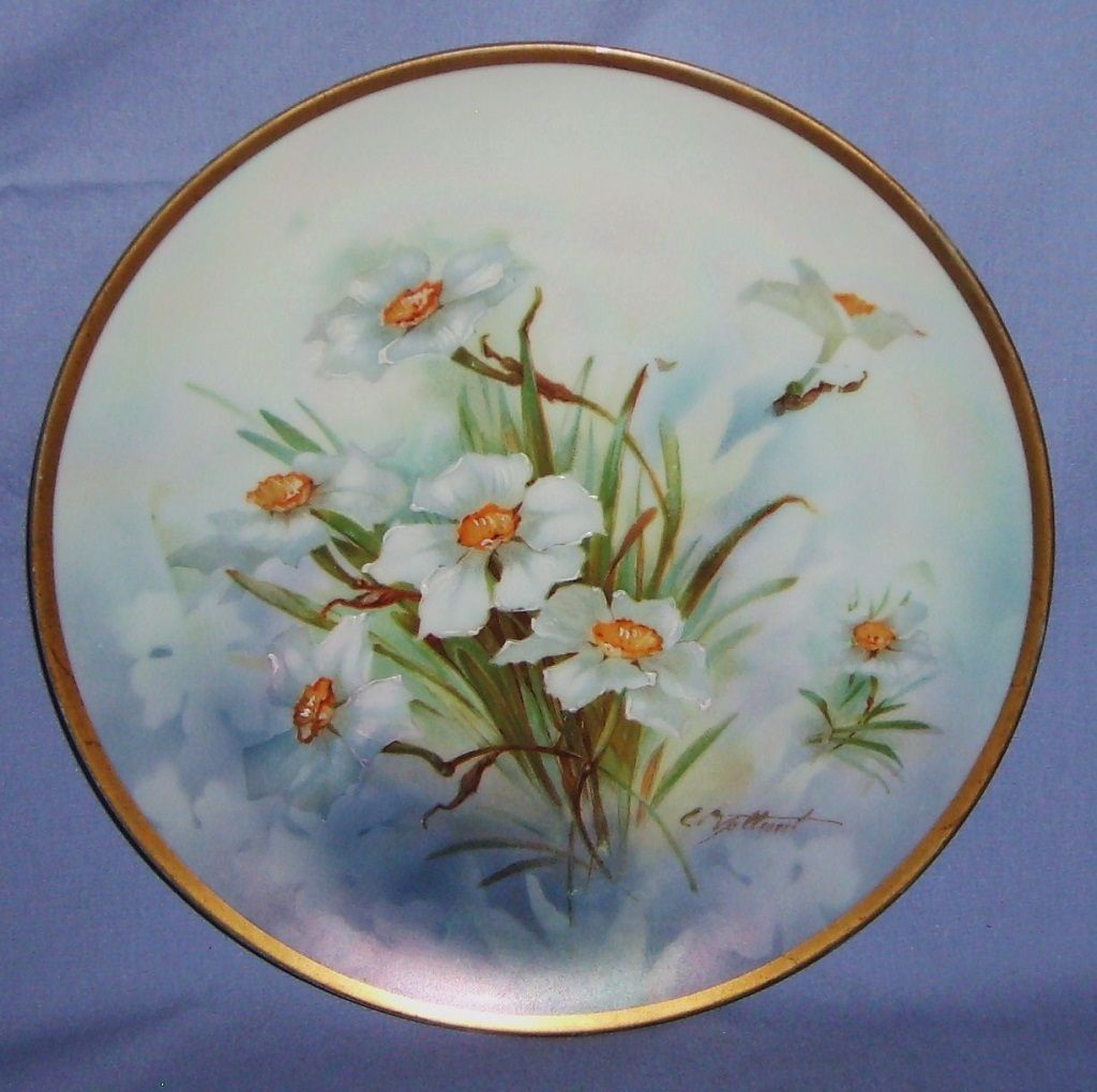 1899-1918 Porcelain Hand-Painted Vienna Austria Plate Ernst Wahliss 1899-1918 Porcelain Hand-Painted Vienna Austria Plate Ernst Wahliss