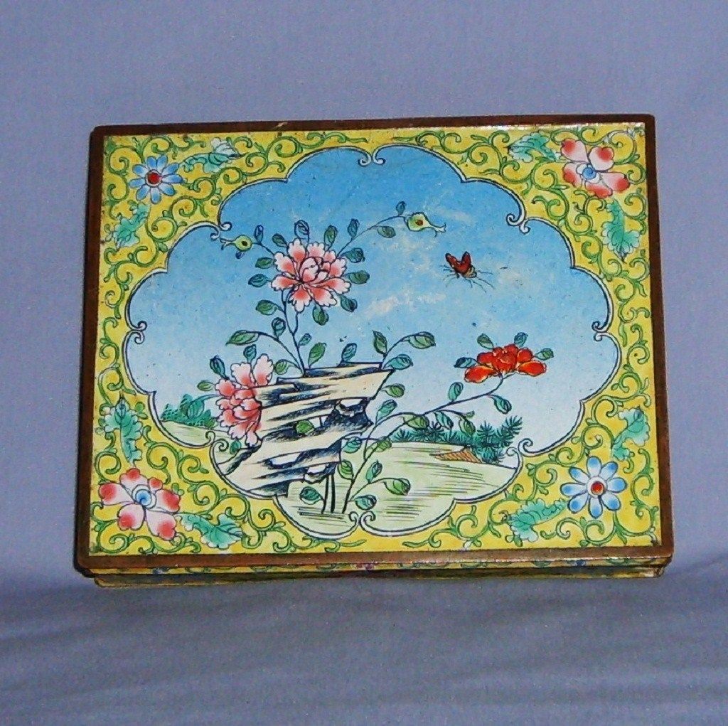 Chinese Canton Enamel Box Peonies & Bee Cloisonne Vintage Chinese Canton Enamel Box Peonies & Bee Cloisonne Vintage