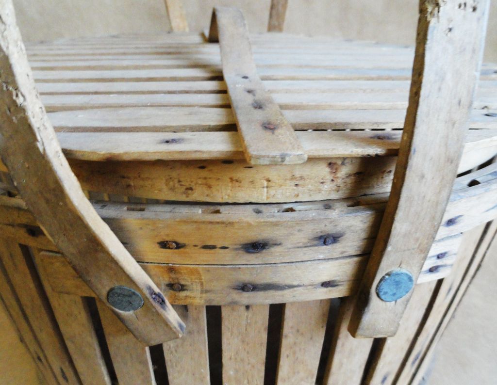 Scarce Early 1900's Midwestern Pie Basket Scarce Early 1900's Midwestern Pie Basket