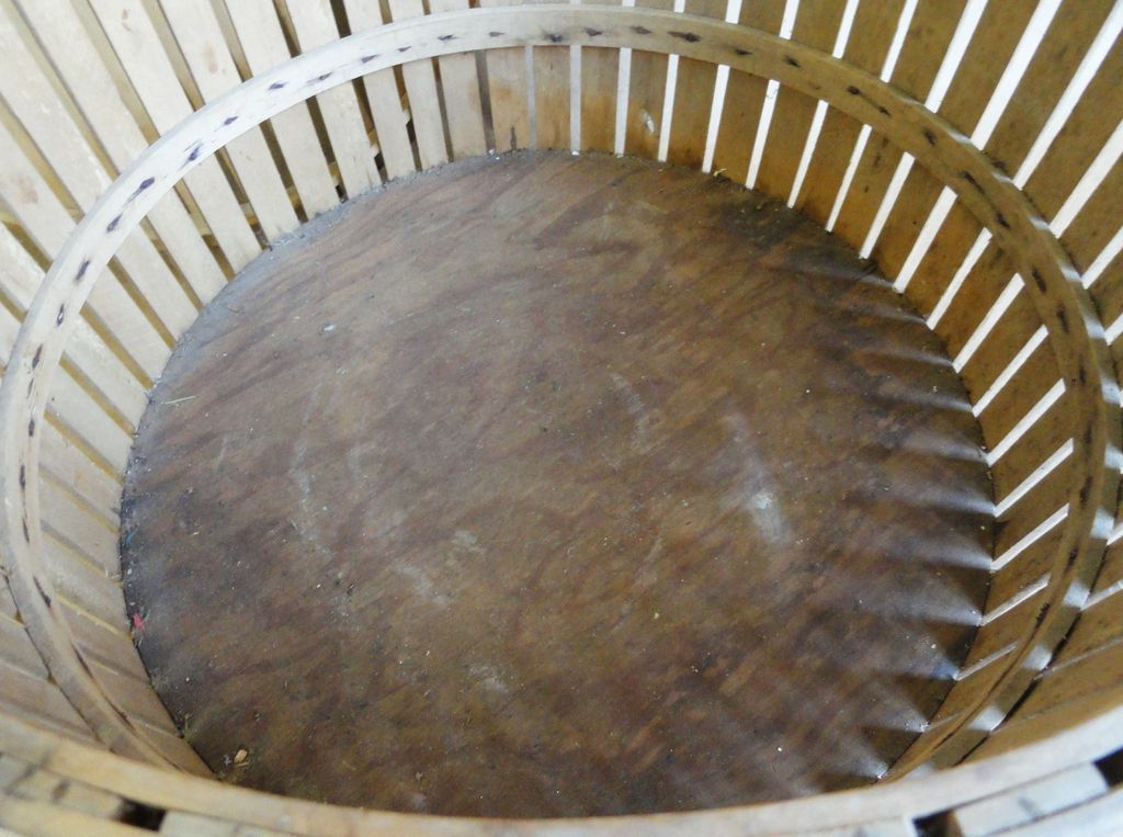 Scarce Early 1900's Midwestern Pie Basket Scarce Early 1900's Midwestern Pie Basket