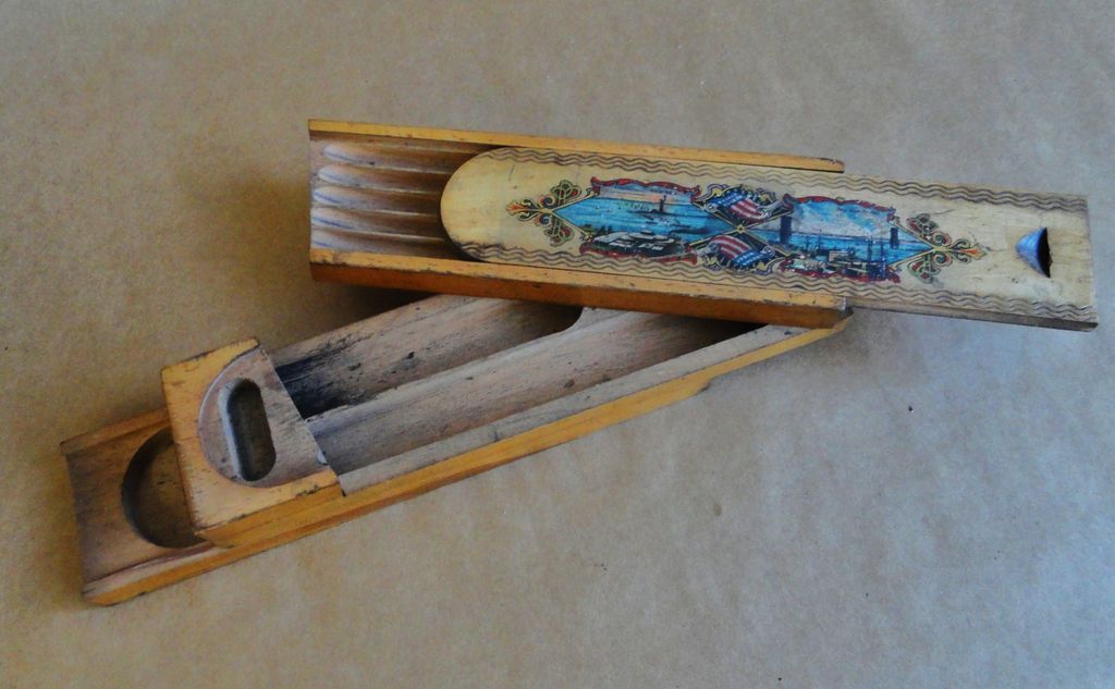 Unusual 3-Tier Pencil Box New York City Statue of Liberty East River Bridge Unusual 3-Tier Pencil Box New York City Statue of Liberty East River Bridge