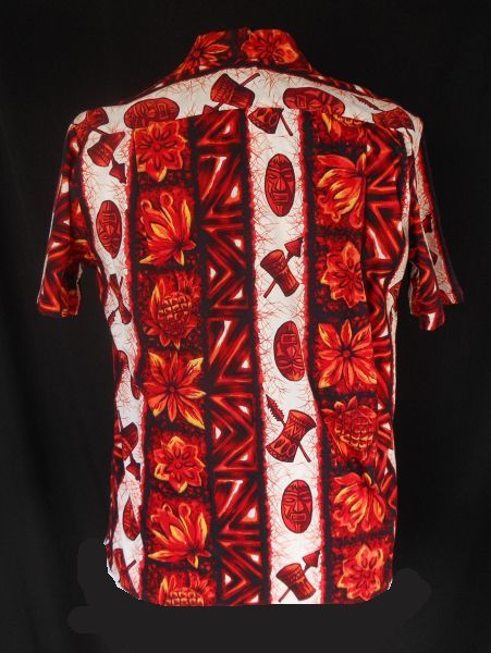 Vintage 60s Mens Hawaiian Shirt - Tiki God Masks and War Drums Vertical Print by Ui Maikai - Aloha Hawaiian Cotton Shirt - Size M Vintage 60s Mens Hawaiian Shirt - Tiki God Masks and War Drums Vertical Print by Ui Maikai - Aloha Hawaiian Cotton Shirt - Size M