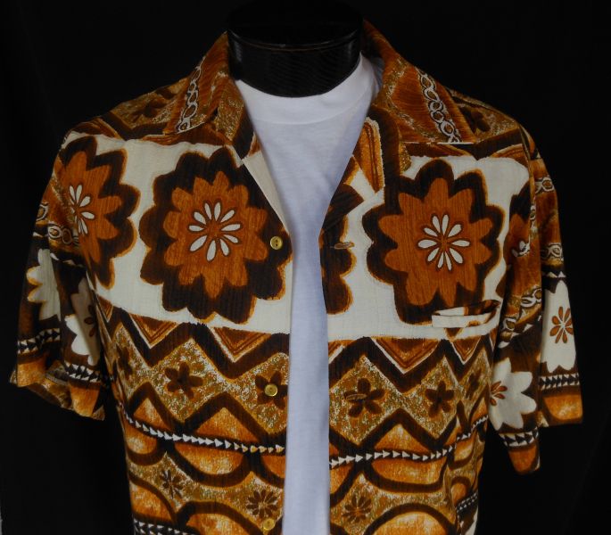 Vintage 60s Mens Hawaiian Shirt - Tiki Tapa Horizontal Print Cotton Barkcloth Shirt by Liberty House Hawaii - Size M Vintage 60s Mens Hawaiian Shirt - Tiki Tapa Horizontal Print Cotton Barkcloth Shirt by Liberty House Hawaii - Size M