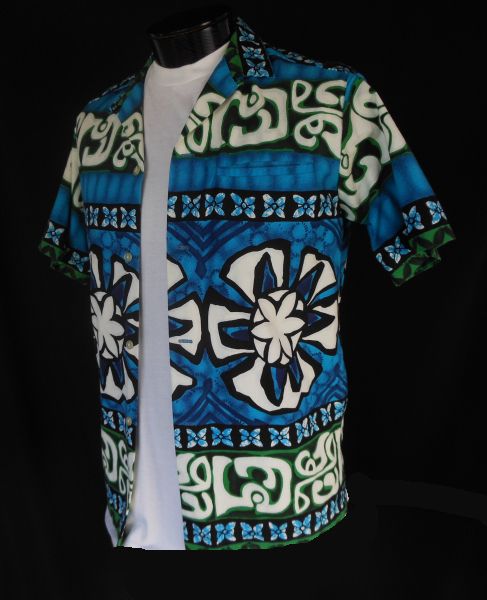 Vintage 60s Mens Hawaiian Shirt with Looped Collar - Tiki Tapa Horizontal Print Cotton Shirt by Reef Hawaii - Size M Vintage 60s Mens Hawaiian Shirt with Looped Collar - Tiki Tapa Horizontal Print Cotton Shirt by Reef Hawaii - Size M