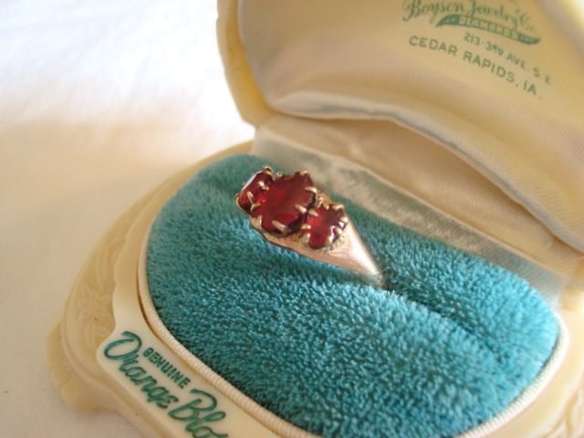 Vintage 1900's 3 Garnet & Gold Filled Ring Jewelry Vintage 1900's 3 Garnet & Gold Filled Ring Jewelry