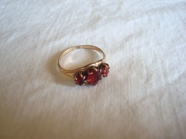 Vintage 1900's 3 Garnet & Gold Filled Ring Jewelry Vintage 1900's 3 Garnet & Gold Filled Ring Jewelry