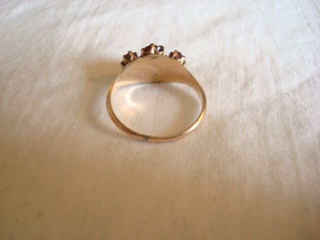 Vintage 1900's 3 Garnet & Gold Filled Ring Jewelry Vintage 1900's 3 Garnet & Gold Filled Ring Jewelry