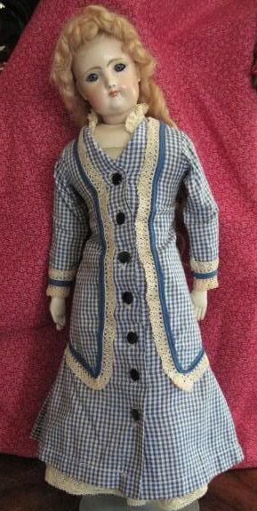 French Fashion Poupee' China Doll with Closed Mouth and Original Body French Fashion Poupee' China Doll with Closed Mouth and Original Body