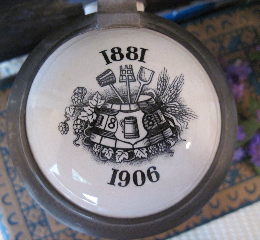 Incredible Antique Villeroy & Boch Brewery Stein Incredible Antique Villeroy & Boch Brewery Stein