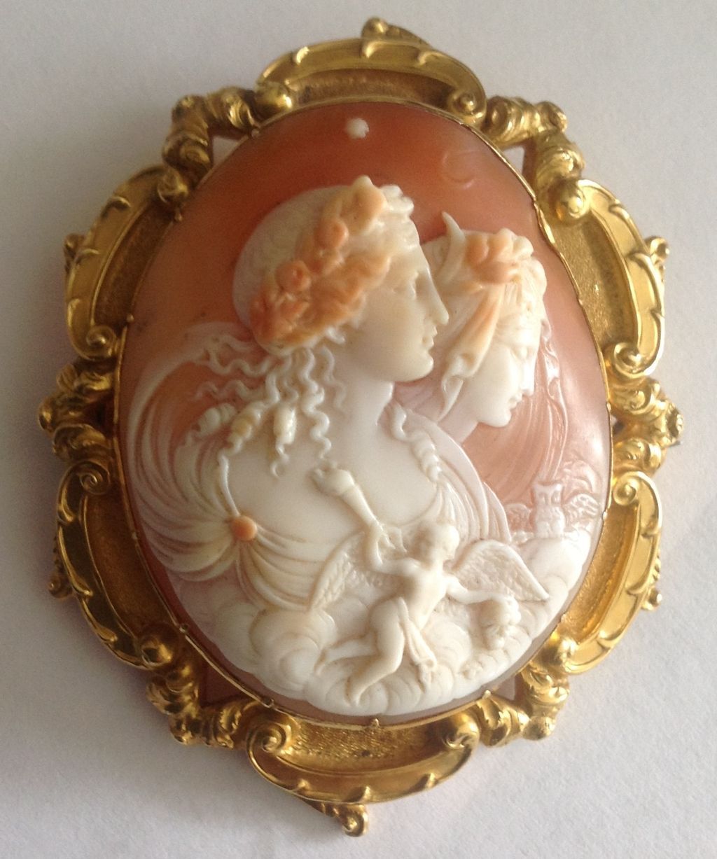 Fabulous Quality Shell Cameo of the Allegory of Night and Day Fabulous Quality Shell Cameo of the Allegory of Night and Day