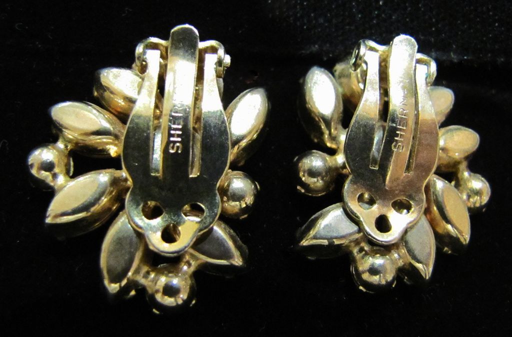 Topaz Aurora Borealis and Light Brown Signed Sherman Earrings. Topaz Aurora Borealis and Light Brown Signed Sherman Earrings.