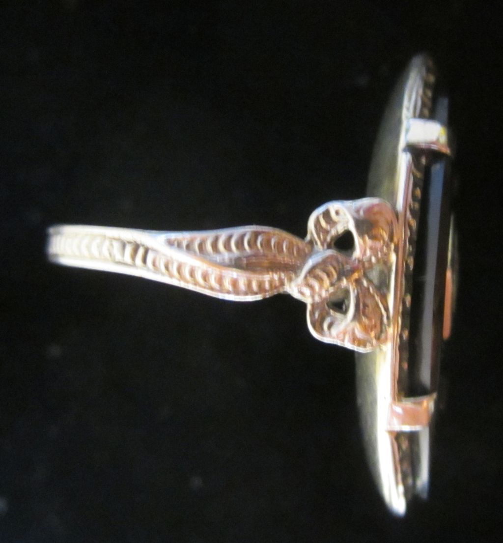 Vintage Art Deco 1930s 14K White Gold Black Onyx Diamond Ring Vintage Art Deco 1930s 14K White Gold Black Onyx Diamond Ring