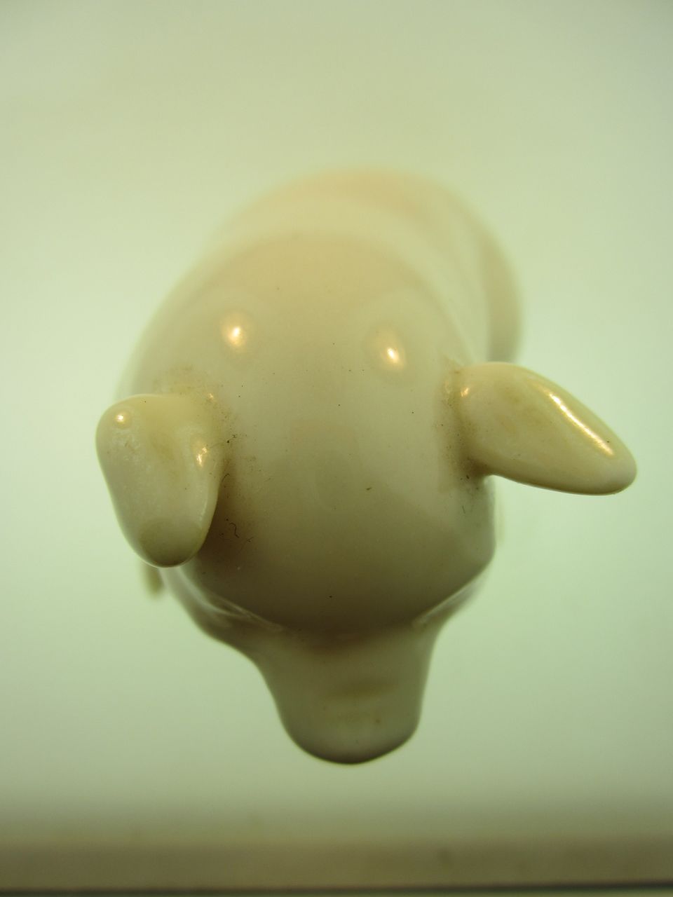 Belleek Piglet Ireland Piggy Porcelain Pig Belleek Piglet Ireland Piggy Porcelain Pig