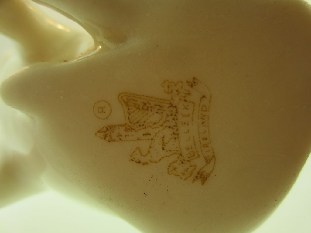 Belleek Piglet Ireland Piggy Porcelain Pig Belleek Piglet Ireland Piggy Porcelain Pig