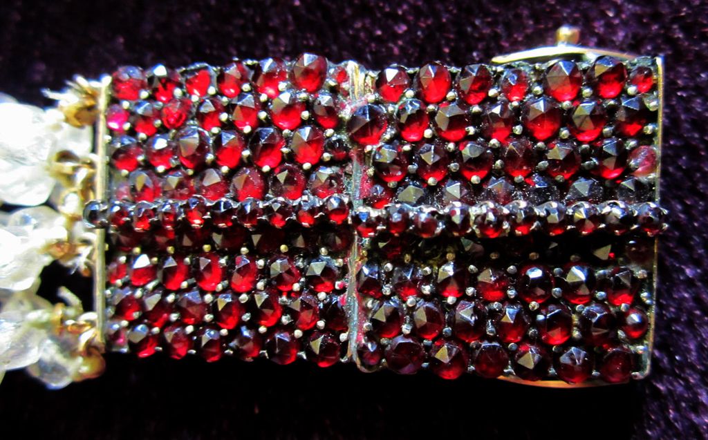 Vintage Hand Knotted 8 Strand Crystal With Natural Garnets And 14K Clasp Runway Flapper Necklace Vintage Hand Knotted 8 Strand Crystal With Natural Garnets And 14K Clasp Runway Flapper Necklace