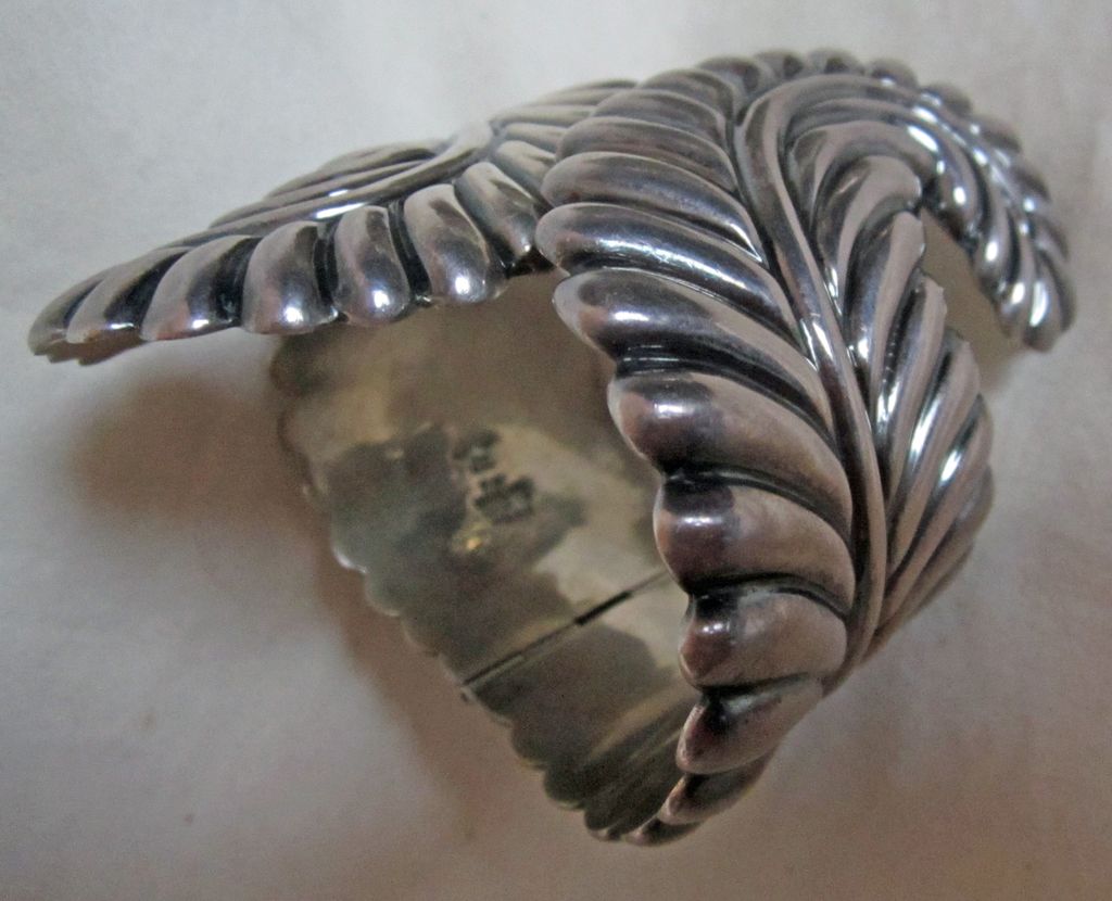 Vintage Signed Jorge Castillo Taxco Sterling Silver Hinged Cuff Clamper Bracelet Mexico Vintage Signed Jorge Castillo Taxco Sterling Silver Hinged Cuff Clamper Bracelet Mexico