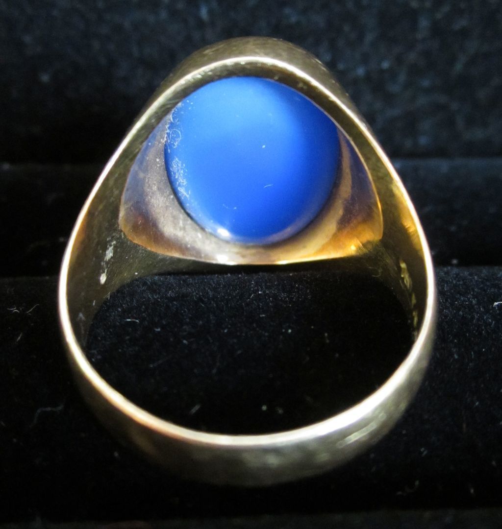 Antique 18k Gold Estate Ring Blue Agate Roman Caesar Intaglio Signet Antique 18k Gold Estate Ring Blue Agate Roman Caesar Intaglio Signet