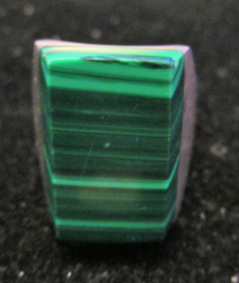 Vintage Men's Sterling Silver and Malachite Ring Size 10 3/4 Vintage Men's Sterling Silver and Malachite Ring Size 10 3/4