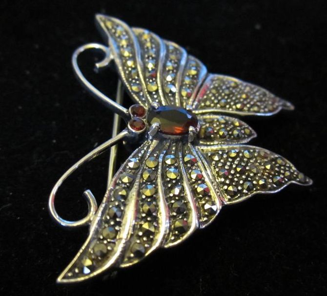 Vintage Sterling Silver Marcasite and Garnet Butterfly Mariposa Vintage Sterling Silver Marcasite and Garnet Butterfly Mariposa