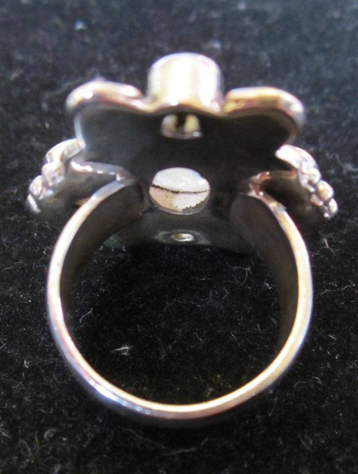 Vintage Moonstone and Blue Topaz Ring Vintage Moonstone and Blue Topaz Ring