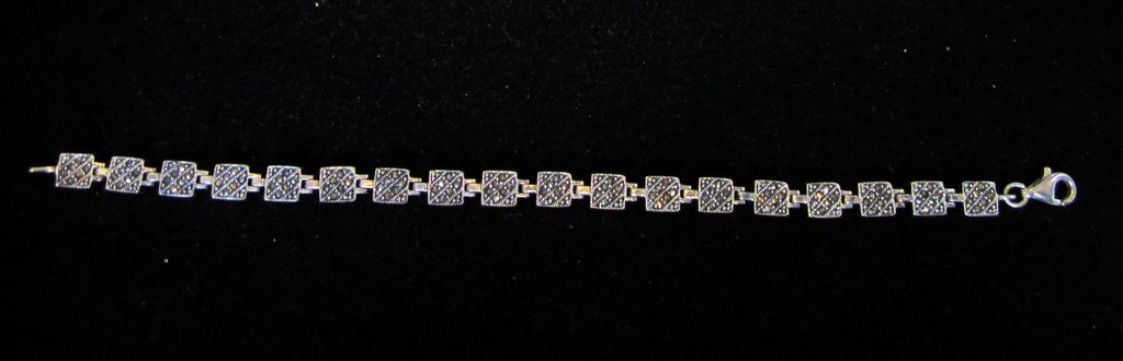 Vintage Reversible Sterling Silver Marcasite and Onyx Bracelet Vintage Reversible Sterling Silver Marcasite and Onyx Bracelet