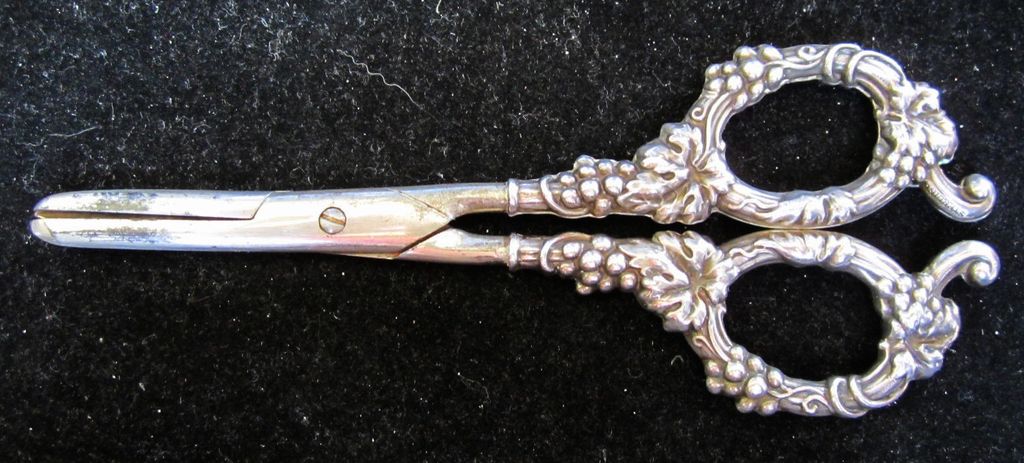 Sterling Silver Scissors Germany Shears Repousse Grapes Circa 1900 Sterling Silver Scissors Germany Shears Repousse Grapes Circa 1900