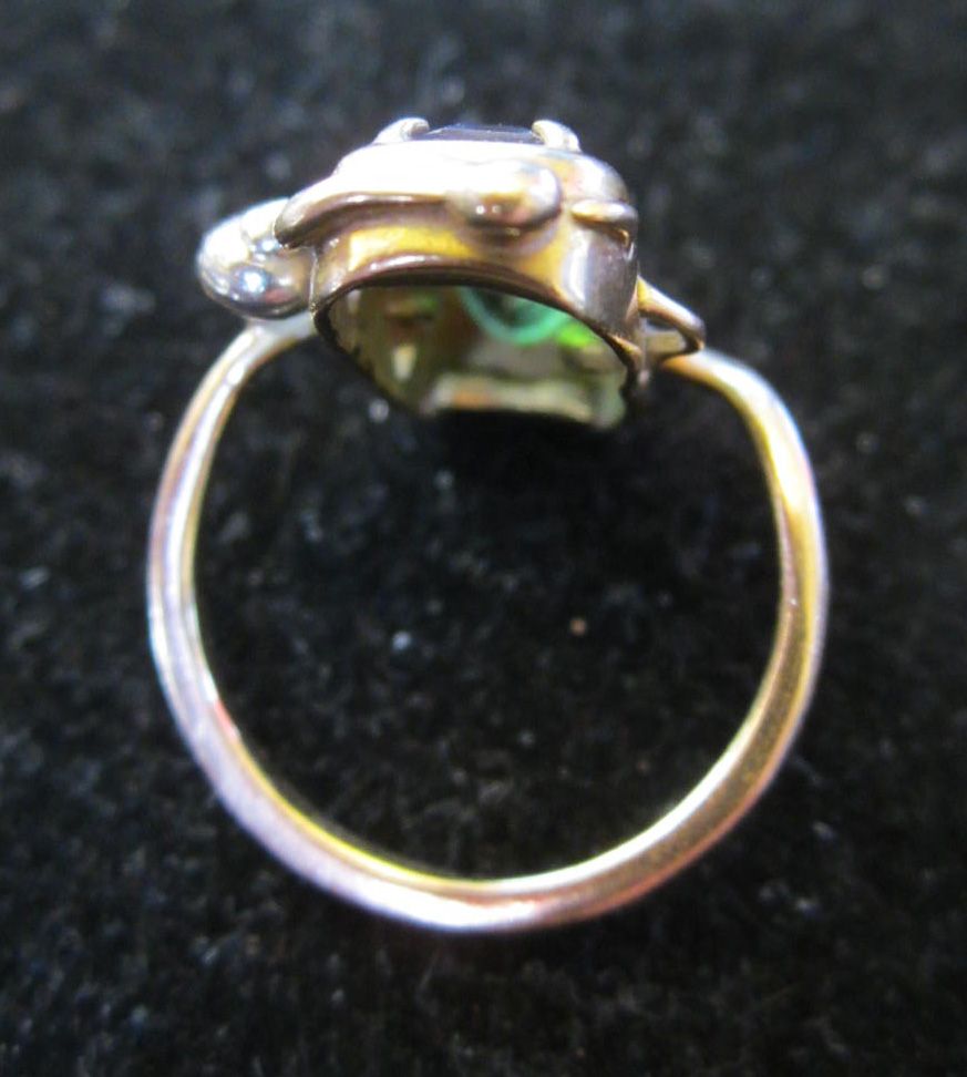 Vintage 1980s 14K Gold Chrome Tourmaline and Tanzanite Ring With Seashell Vintage 1980s 14K Gold Chrome Tourmaline and Tanzanite Ring With Seashell