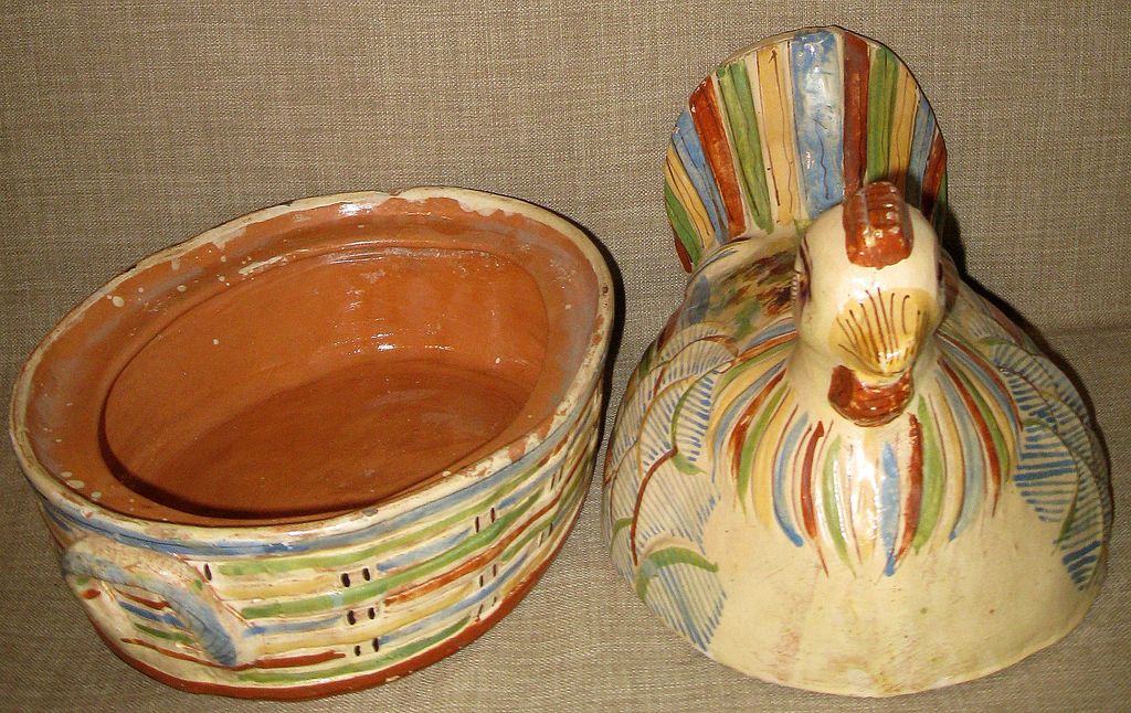 OLD Hand Painted Redware Pottery Tlaquepaque, Mexico Covered Casserole Chicken OLD Hand Painted Redware Pottery Tlaquepaque, Mexico Covered Casserole Chicken