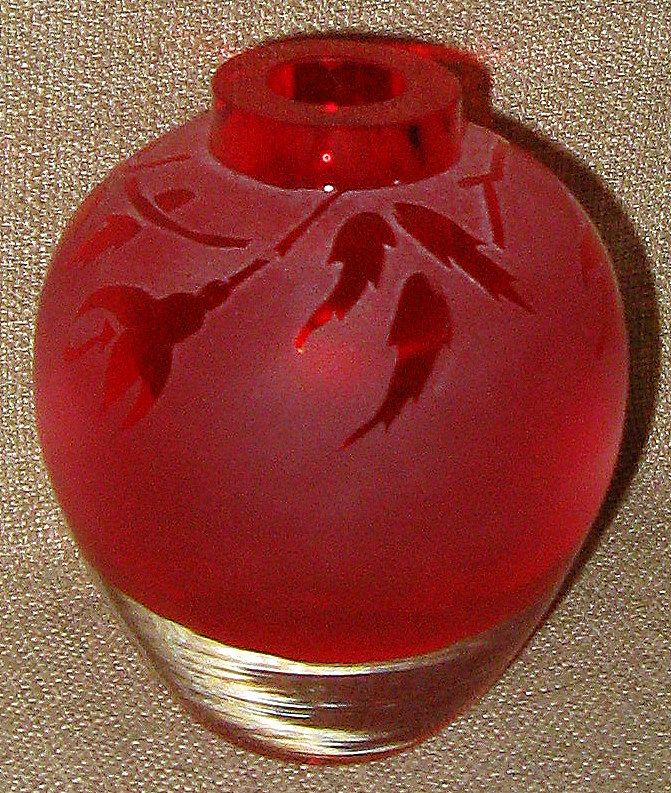 Vintage Small Mouth Blown Clear-Cased Cut & Frosted Ruby Art Glass Vase Vintage Small Mouth Blown Clear-Cased Cut & Frosted Ruby Art Glass Vase