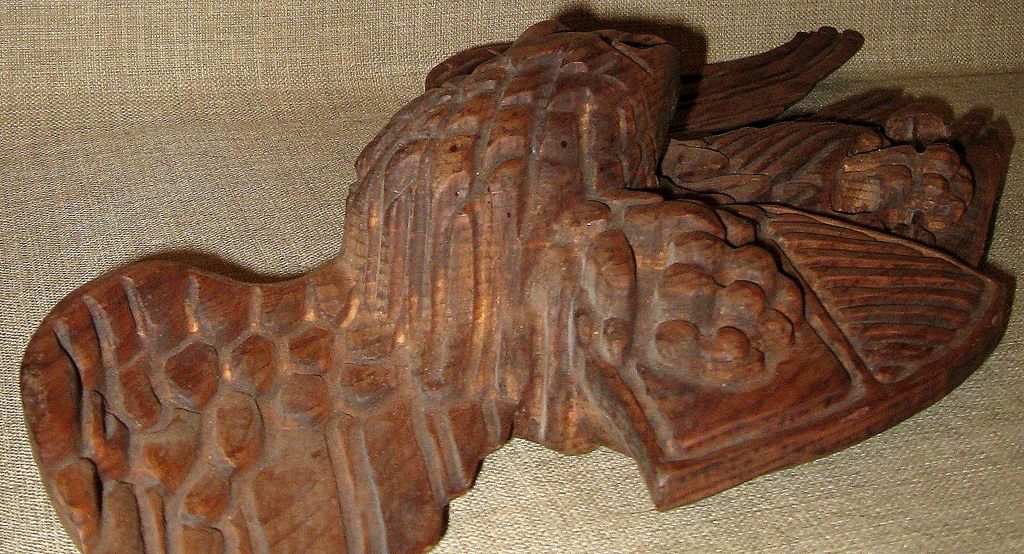 Gorgeous Hand Carved Folk Art Americana Wood Eagle w/Shield & Arrows Gorgeous Hand Carved Folk Art Americana Wood Eagle w/Shield & Arrows