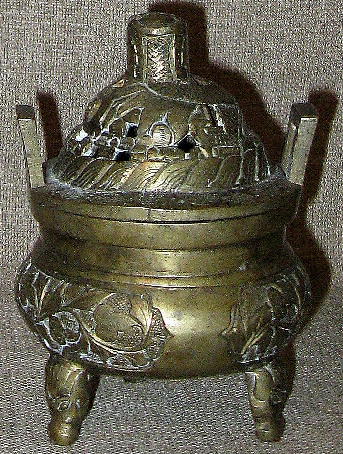 Gorgeous Signed 1800s Chinese Hand Chased Brass Censer Gorgeous Signed 1800s Chinese Hand Chased Brass Censer