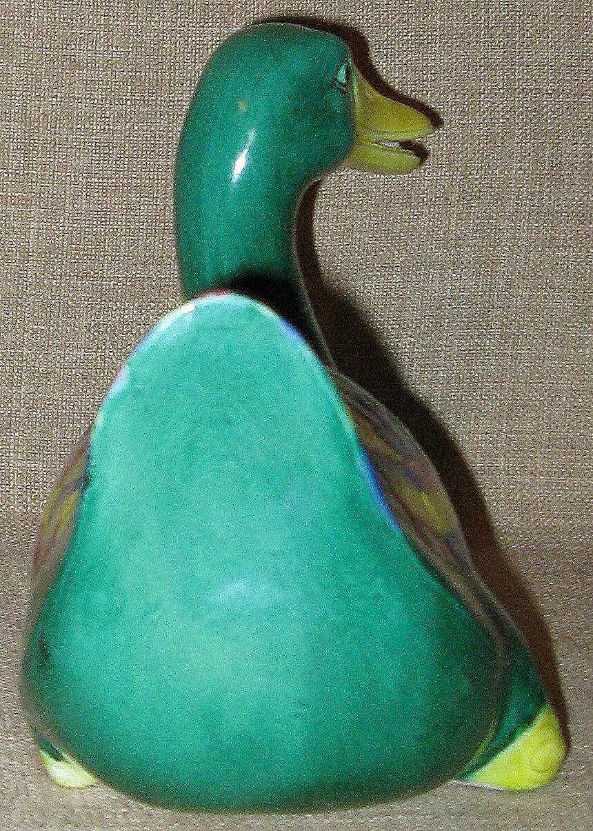 Very Old Hand Painted Chinese Tang Style Sancai Duck Very Old Hand Painted Chinese Tang Style Sancai Duck