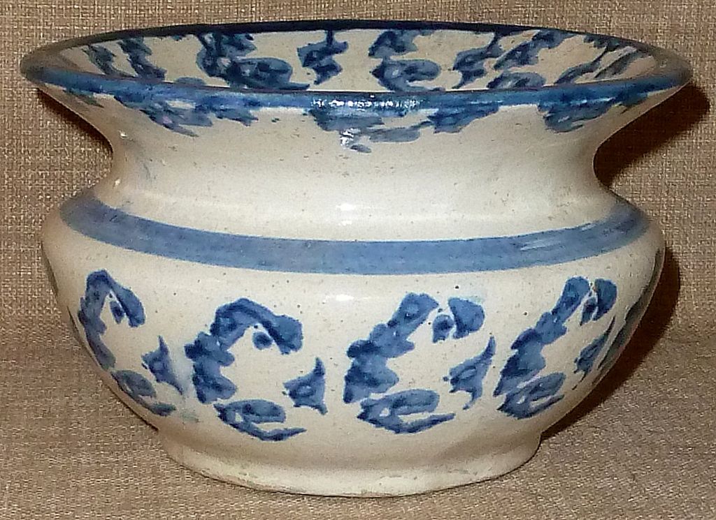 Antique Stoneware Pottery Spongeware Spittoon or Cuspidor Antique Stoneware Pottery Spongeware Spittoon or Cuspidor