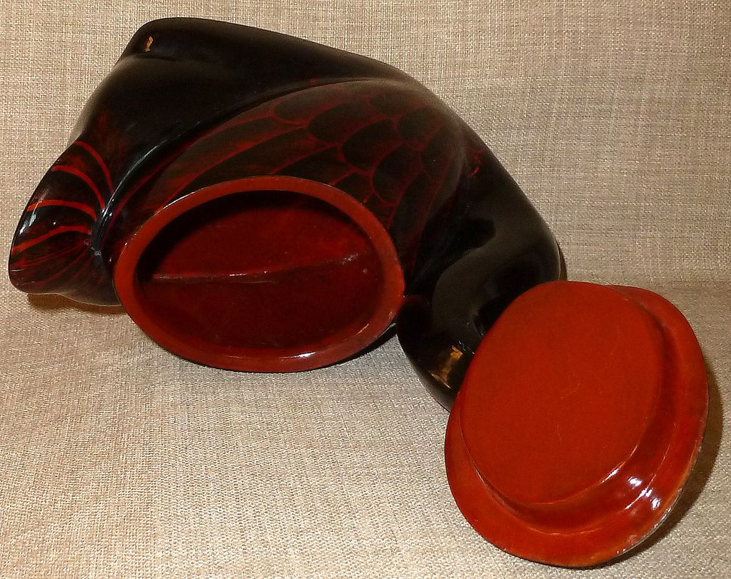 Rare and Beautifully Rendered Large Russian Folk Art Lacquer Swan Box Rare and Beautifully Rendered Large Russian Folk Art Lacquer Swan Box