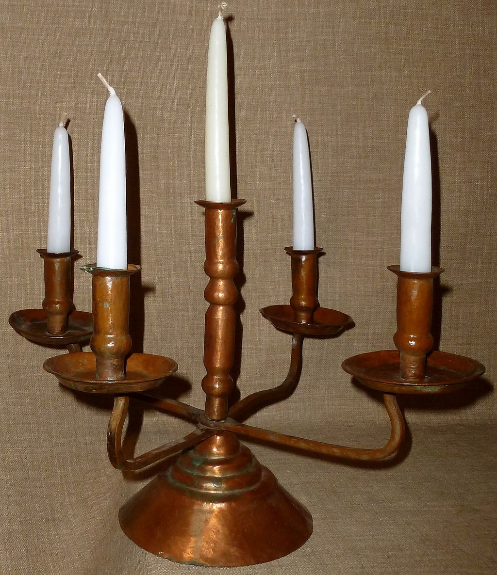 Hand Hammered Solid Copper Antique Arts & Crafts 5-Light Candelabra Hand Hammered Solid Copper Antique Arts & Crafts 5-Light Candelabra
