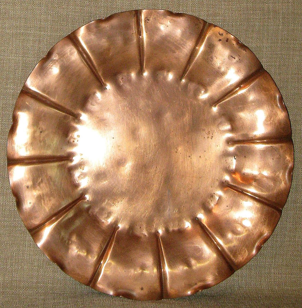 Extremely Rare Early Glander c.1925 Hand Hammered Copper Charger Plate Extremely Rare Early Glander c.1925 Hand Hammered Copper Charger Plate