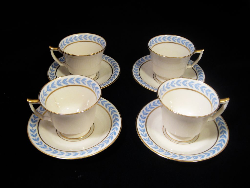 Rare Tatler of Trenton Footed Cups & Saucers Blue Laurel - TAT4 Rare Tatler of Trenton Footed Cups & Saucers Blue Laurel - TAT4