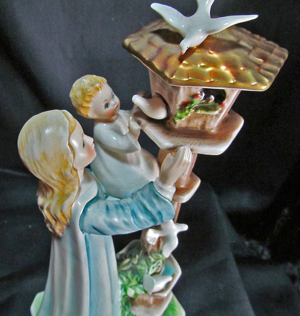 Goebel Charlot Byj figure West Germany MADONNA OF THE DOVES Goebel Charlot Byj figure West Germany MADONNA OF THE DOVES